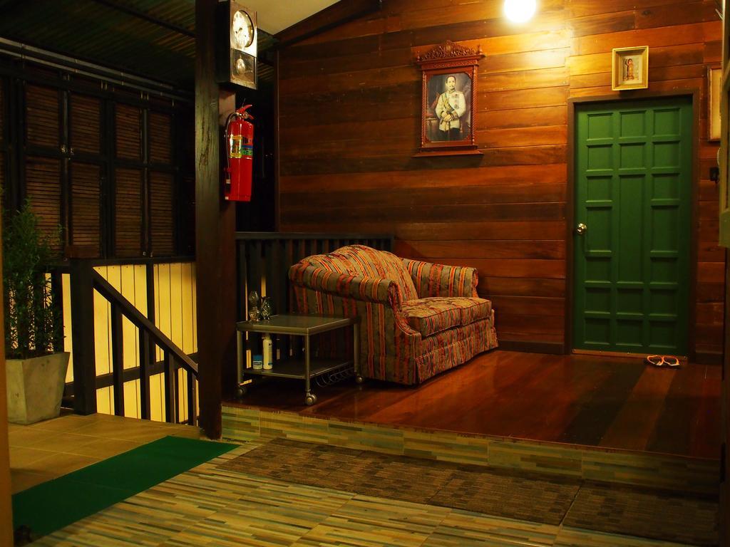 Chommuang Guest House Ayutthaya Eksteriør billede
